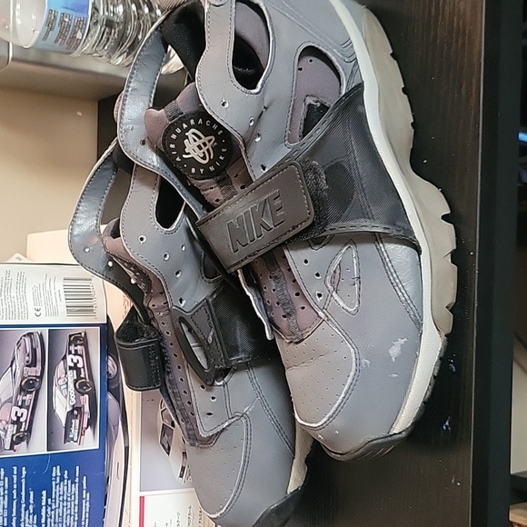 Nike Hurache Trainers Size 10 - Picture 3 of 5